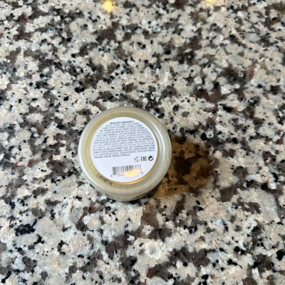 Ouai Scalp & Body Scrub Travel Size 1 Oz TRAVEL SIZE - Picture 5 of 5